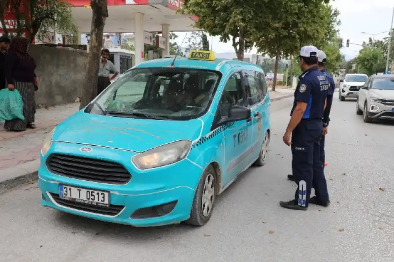 HBB Zabıtasından Otogarlara Ve Toplu Taşıma Araçlarına Denetim