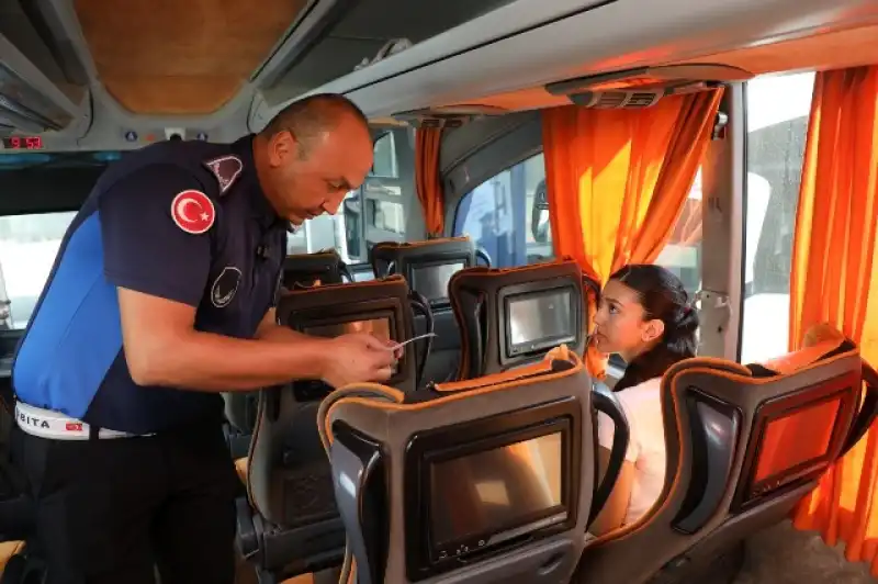 HBB Zabıtasından Otogarlara Ve Toplu Taşıma Araçlarına Denetim