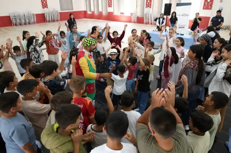 Altınözü'nde Çocuklar Bilim Ve Eğlenceyle Buluştu