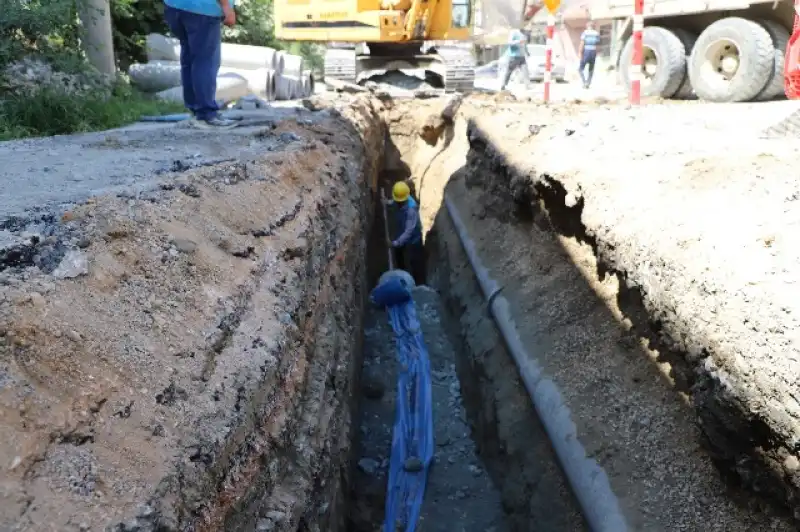 Tekebaşı Grubu Kanalizasyon Şebekesi’nin Yüzde 55’i Tamamlandı