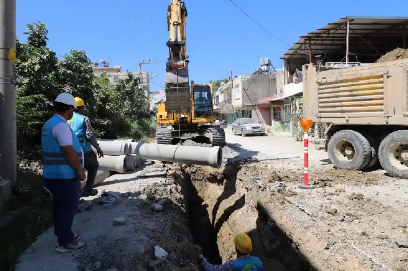 Tekebaşı Grubu Kanalizasyon Şebekesi’nin Yüzde 55’i Tamamlandı