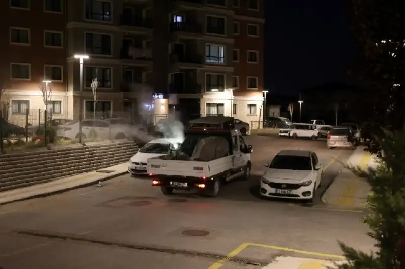 HBB Vektör Ve Haşere İle Mücadeleye Gece Gündüz Devam Ediyor 