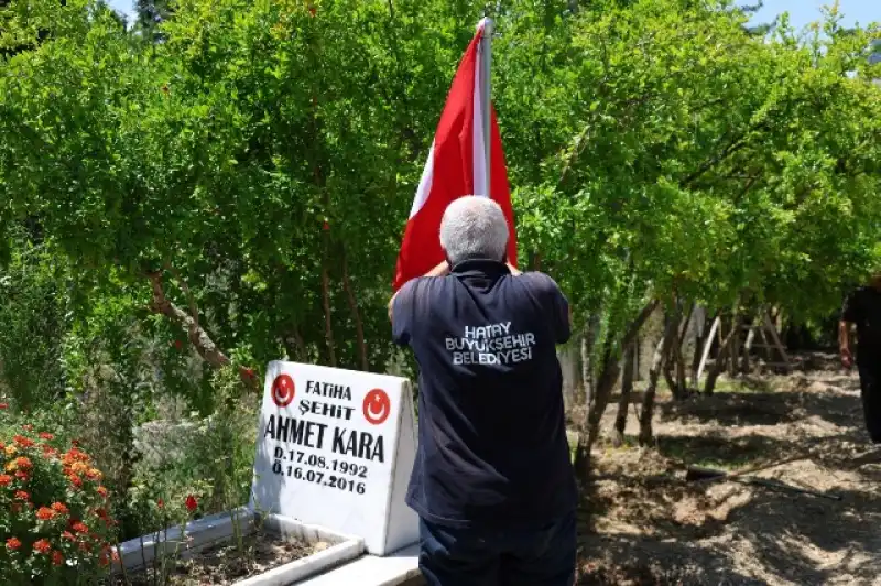 HBB'DEN 15 TEMMUZ KAHRAMANLARINA VEFA
