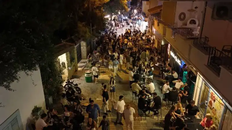 Arsuz’un Şehiriçi Ulaşımı Hbb Çalışmalarıyla Rahatladı