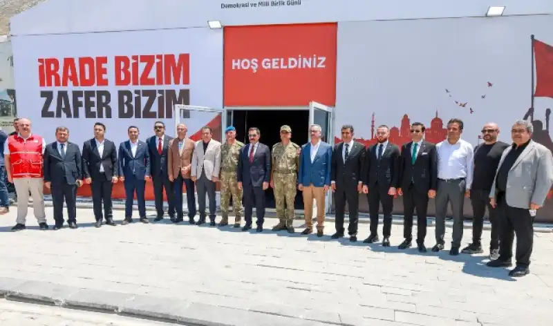 15 TEMMUZ KAHRAMANLARI HATAY’DA DUALARLA ANILDI 