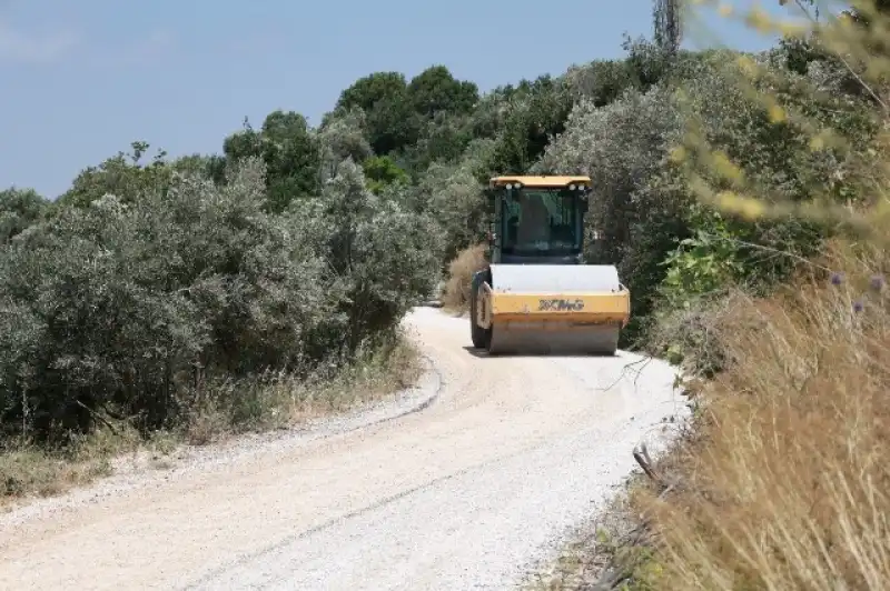 HBB'den Defne Döver Mahallesi'nde Yol Çalışması