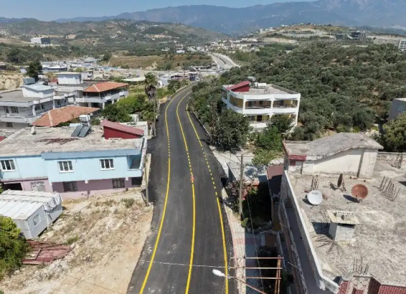 Antakya Doğanköy’de Beton Yol Çalışması Tamamlandı