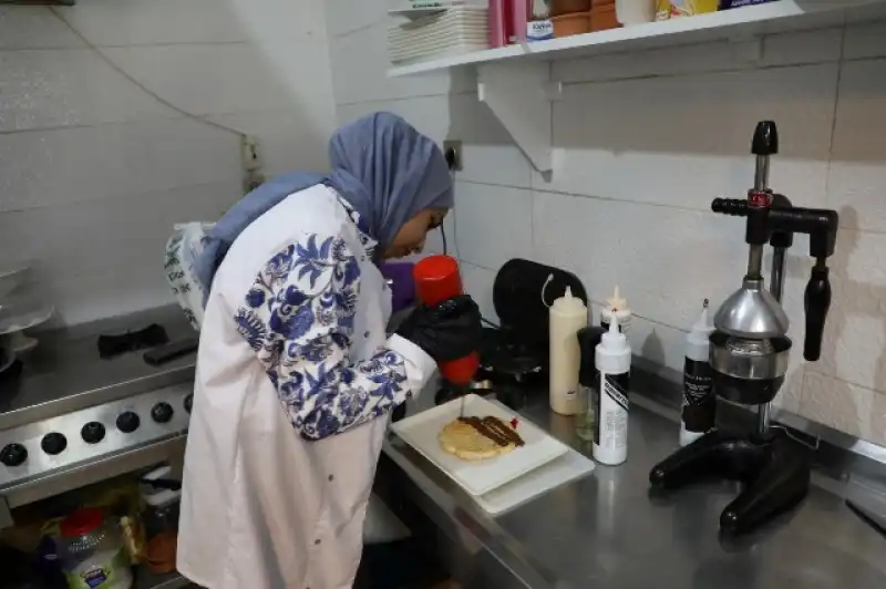 HAKİM, İSTİHDAMI GÜÇLENDİRMEYE DEVAM EDİYOR