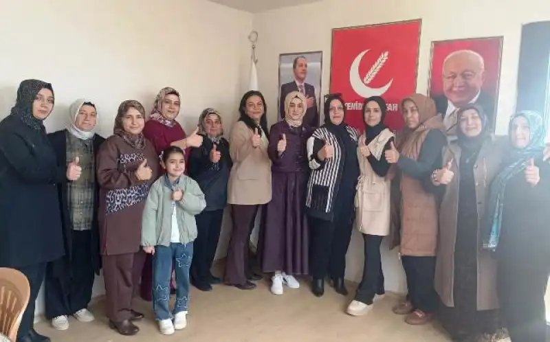 YRP Hatay Kadın Kolları’nda Gece Yarısı Depremi