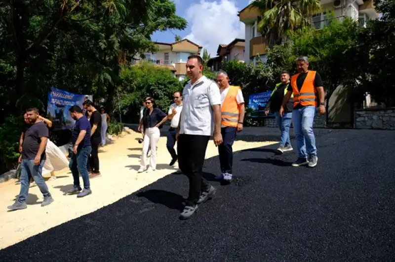 Başkan Özgün 300 Kilometrelik Rekor Asfalt Hedefine Start Verdi