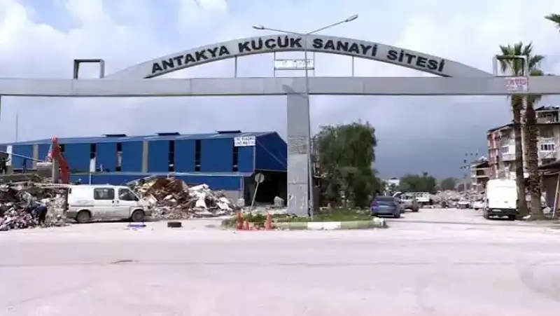 Antakya Sanayi Sitesi’nde Depremzede Esnafa Milyonluk Borç Şoku! Son Gün 1 Eylül