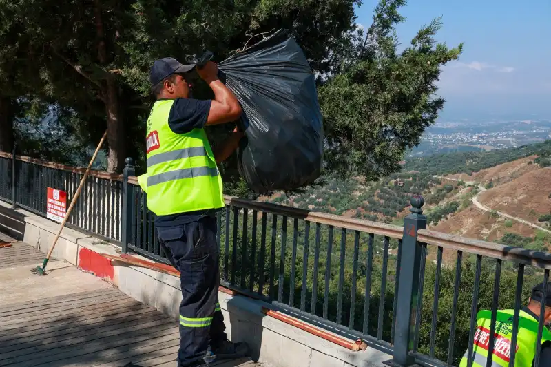 Hbb’den Döver Seyir Terası’nda Kapsamlı Çevre Temizliği