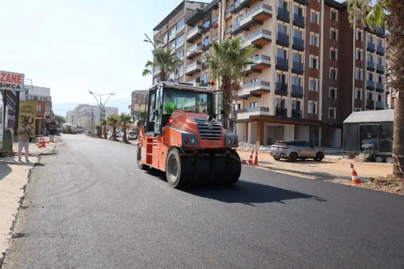 HBB’den Kırıkhan’da Ulaşımı Güçlendiren Çalışmalar