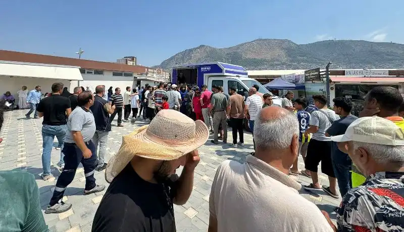 ANTAKYA’DA ZAFER BAYRAMI COŞKUSU