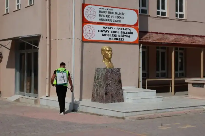 HBB’den Eğitim Yuvalarında Haşere Ve Vektörle Mücadele
