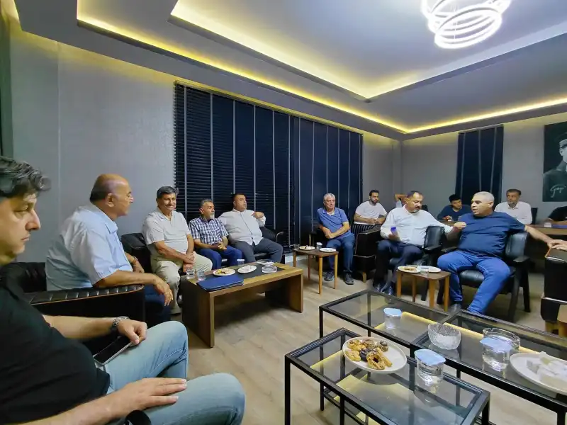 TOSYÖV Hatay Destekleme Derneği’nden HATSO Başkan Adayı Yavuz’a Ziyaret: