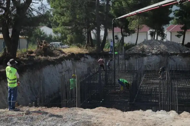 HBB Belen’de Yarı Olimpik Yüzme Havuzunun Temelini Attı
