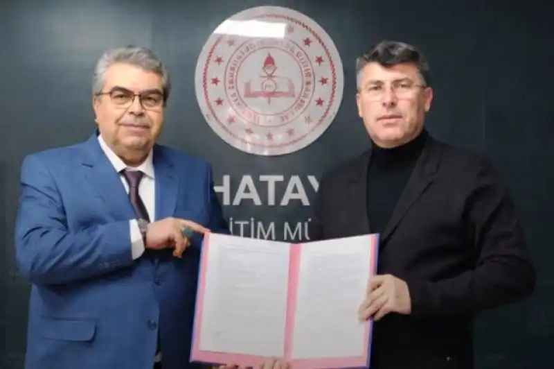 SAĞLIKÇILARA BÜYÜK MÜJDE: HATAY’A ÖRNEK KREŞ!