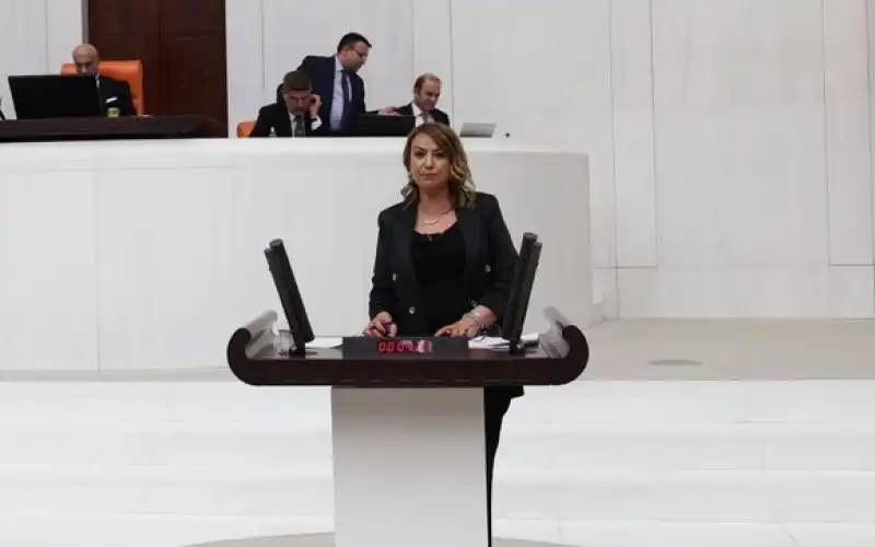Yıldırım Kara: “Çantanın İçi Zamla Doldu!”
