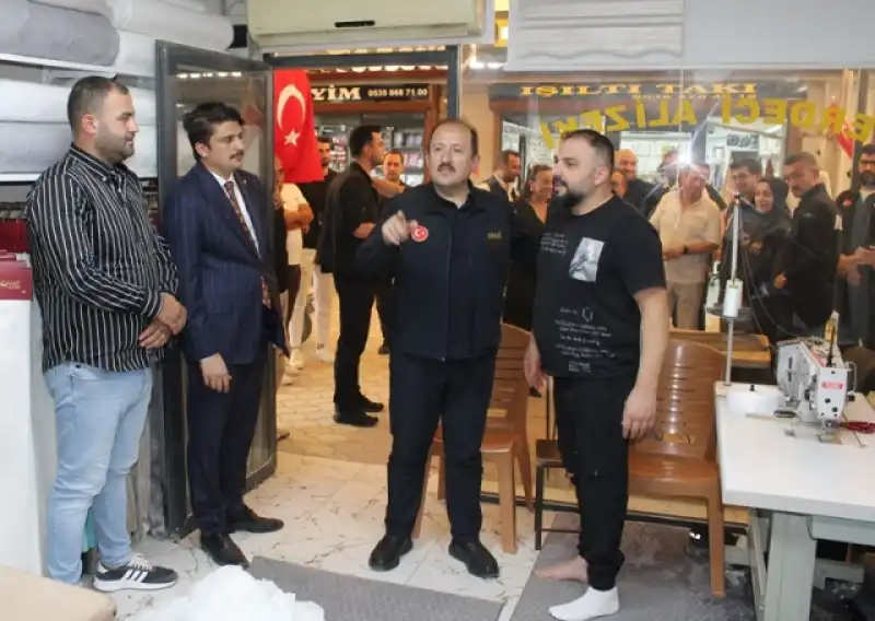 AFAD Başkanı Pehlivan’dan Hatay’da Esnaf Ziyareti…