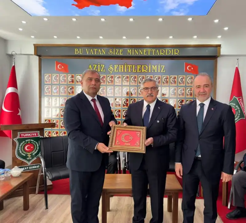 Yayman: “Cumhur İttifakı Olarak, 'Hemen şimdi Yeni Anayasa.' Diyoruz.