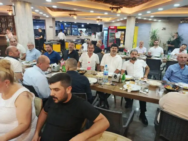 HATSO Başkan Adayı Alakuş’a Samandağ’da Coşkulu Karşılama