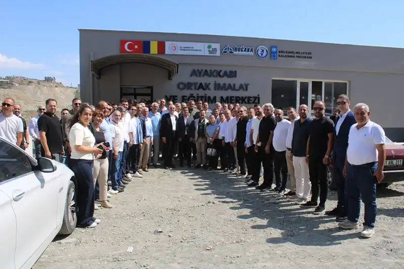 Çinçin’den Ayakkabıcılar Sanayi Sitesi’ne Ziyaret…