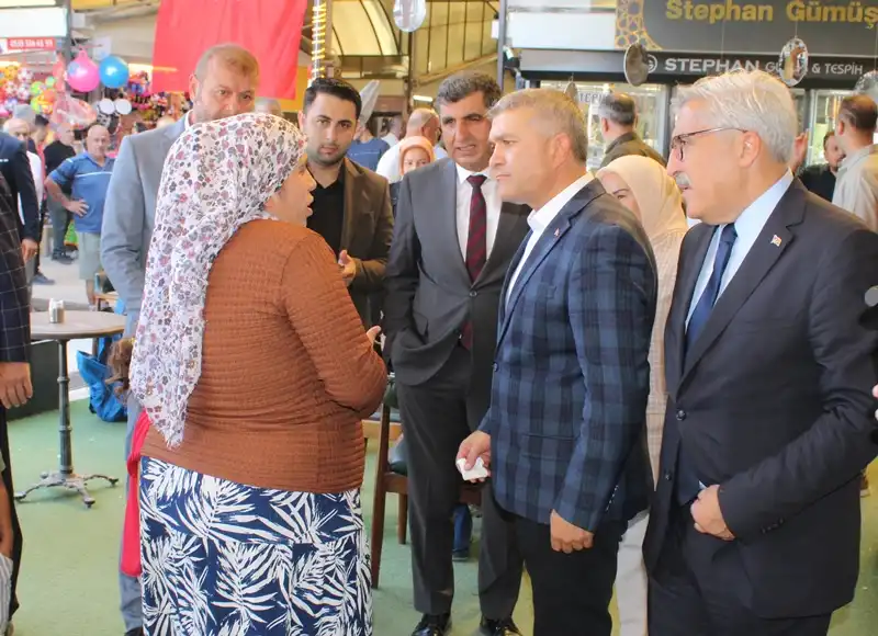 Ak Parti Heyetinden Tarihi Uzun Çarşı’ya Çıkarma