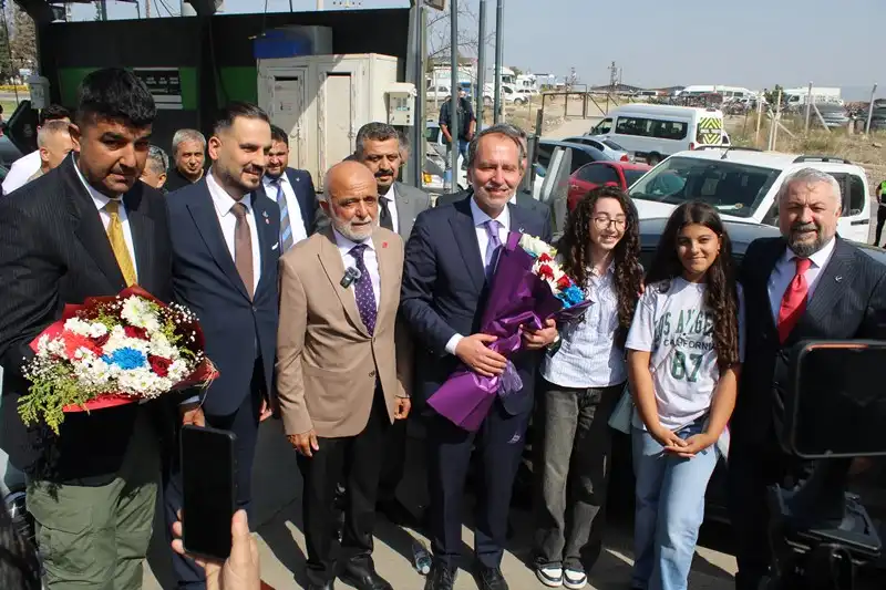 YRP Hatay’da Gövde Gösterisi Yaptı: Reyhanlı’da Coşkulu Açılış