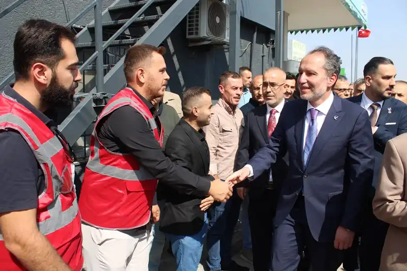 YRP Hatay’da Gövde Gösterisi Yaptı: Reyhanlı’da Coşkulu Açılış