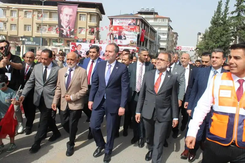 YRP Hatay’da Gövde Gösterisi Yaptı: Reyhanlı’da Coşkulu Açılış