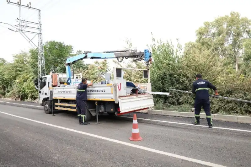 Arsuz Yukarıkepirce’de İçme Suyu Hattı Yenileniyor 