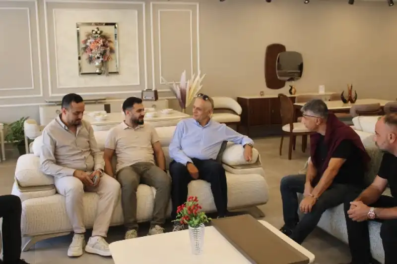 Hikmet Çinçin: “Hatay Ticaretini Ve Üretimini Birlikte Şahlandıracağız”