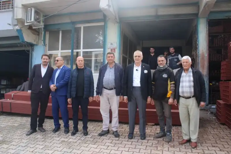 HATSO BAŞKANI HİKMET ÇİNÇİN ALTINÖZÜ ESNAFIYLA BİR ARAYA GELDİ