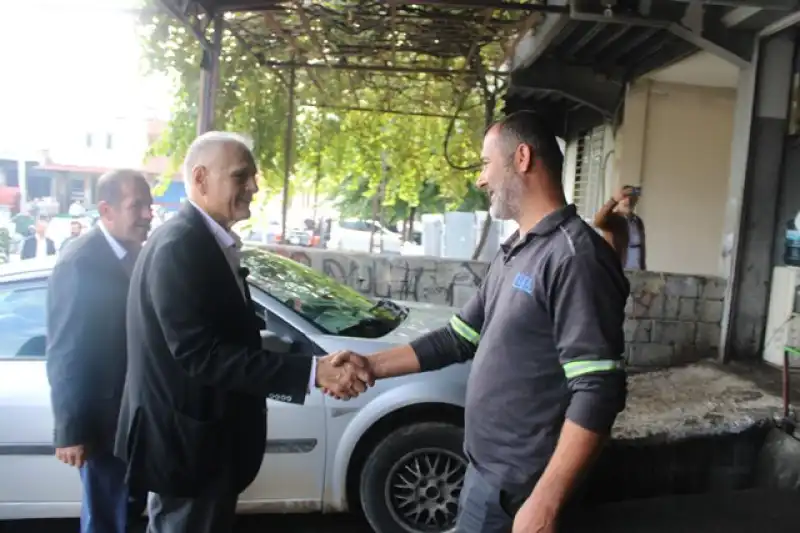 HATSO BAŞKANI HİKMET ÇİNÇİN ALTINÖZÜ ESNAFIYLA BİR ARAYA GELDİ
