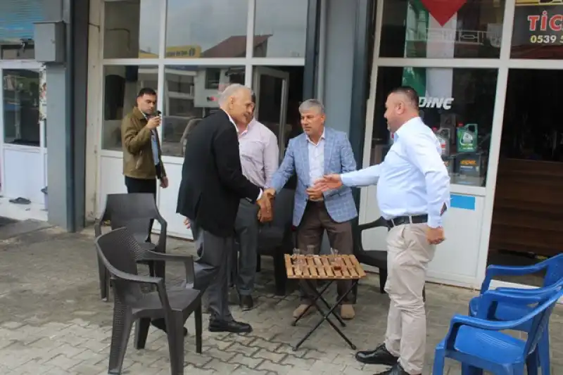 HATSO BAŞKANI HİKMET ÇİNÇİN ALTINÖZÜ ESNAFIYLA BİR ARAYA GELDİ