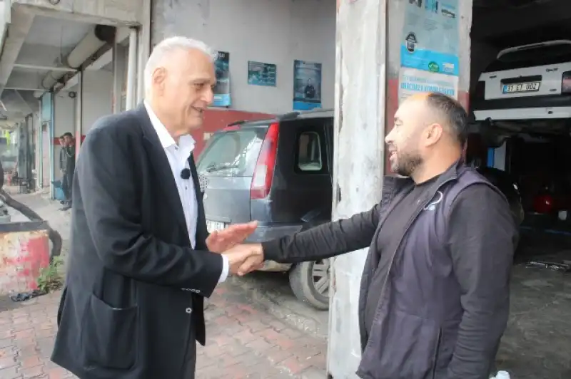 HATSO BAŞKANI HİKMET ÇİNÇİN ALTINÖZÜ ESNAFIYLA BİR ARAYA GELDİ