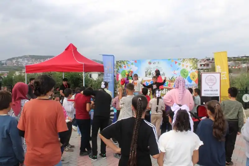 ALTINÖZÜ FESTİVALLE COŞTU…
