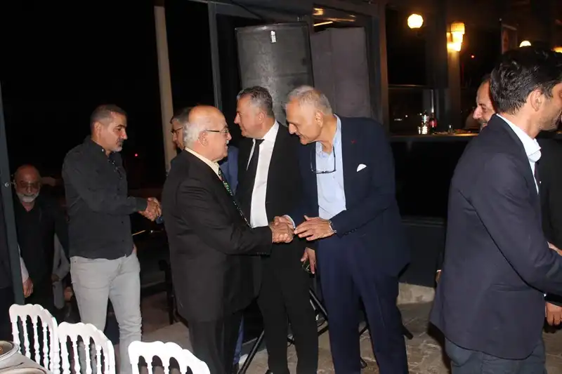 ÇİNÇİN REKOR KATILIMLA SAMANDAĞ'DA MİTİNG HAVASI ESTİRDİ…