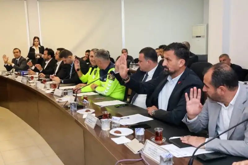 Hatay’da Toplu Ulaşım Güzergâhları Yeniden Düzenleniyor