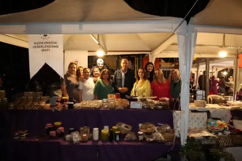 Başkan Yapar, Gastro Antakya Kültür Ve Gastronomi Festivali’nde Vatandaşlarla Buluştu