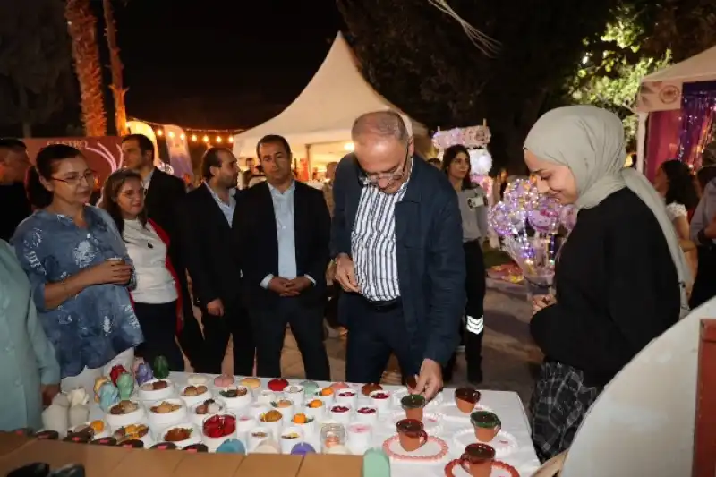 Başkan Yapar, Gastro Antakya Kültür Ve Gastronomi Festivali’nde Vatandaşlarla Buluştu