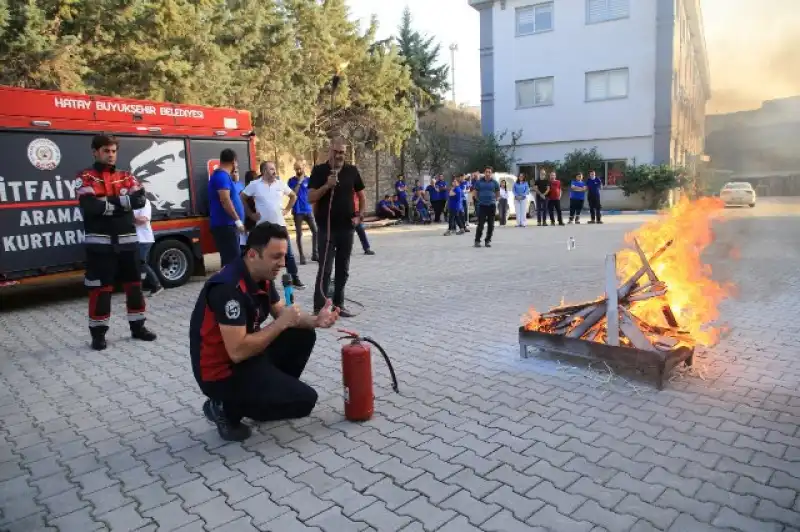 HBB İtfaiyesi Eğitim Ve Tatbikatlarla Yangın Bilinci Oluşturuyor
