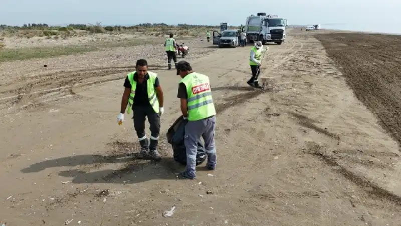 HBB’den Sahil Kıyı Şeridinde Sezon Sonu Temizlik Çalışması