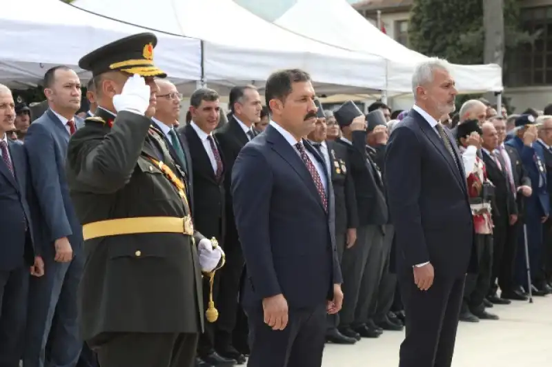 29 EKİM HATAY’DA COŞKUYLA KUTLANDI…