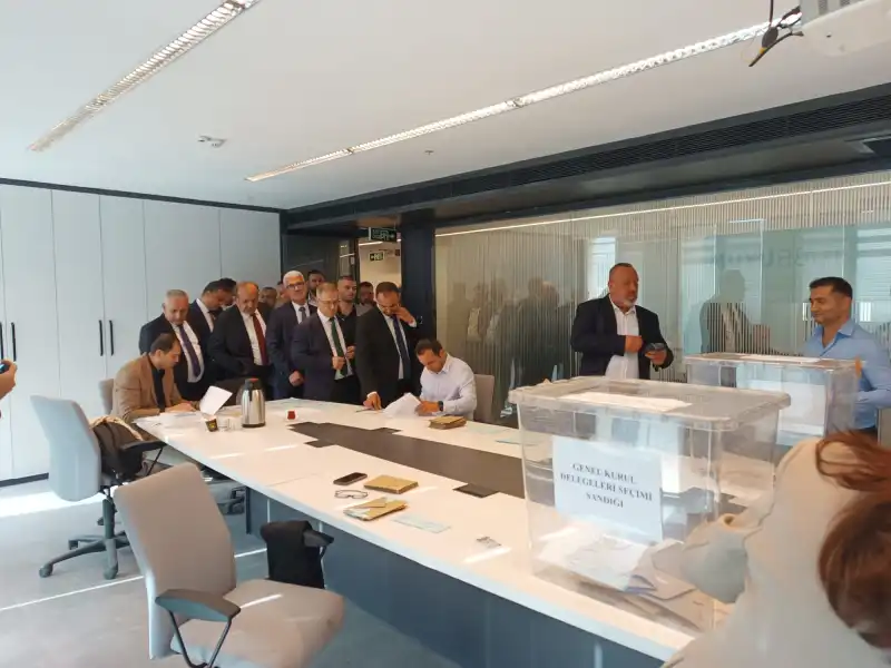 Hikmet Çinçin Güven Tazeledi, Yeni Yönetim Belirlendi!